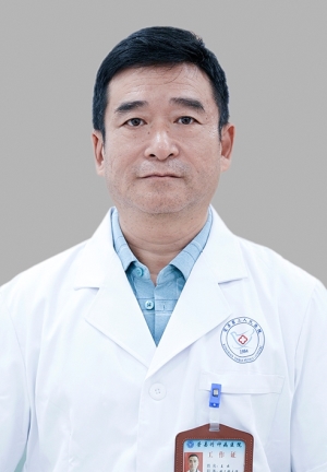 副主任医师王云