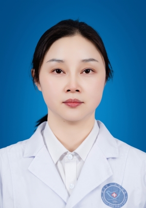 主治医师邹青江