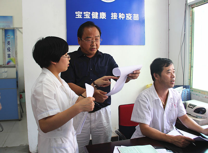 院长刘明国指导乡镇卫生院精神卫生工作